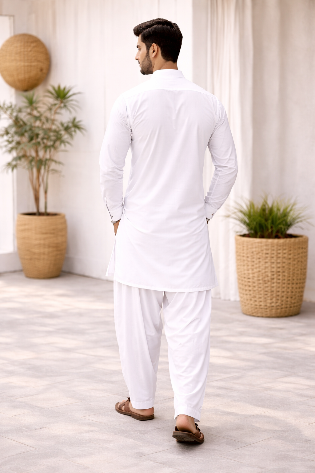 Premium White Cotton Unstitched Suit – Rozana Pehnay ke Liye Behtareen Choice